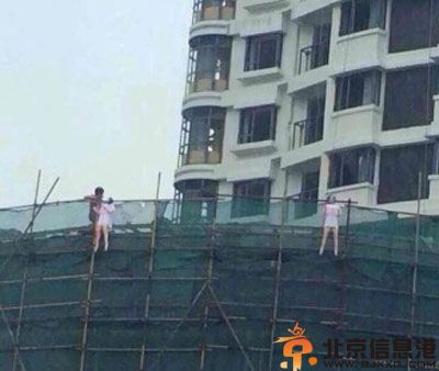 温州业主充气娃娃维权事件内幕 图片似集体跳楼