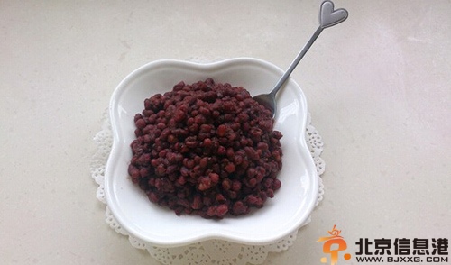 蜜制红豆的做法推荐 diy滋补养颜健康美食