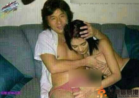 恶搞成龙艳照门事件 网友ps成龙杨采妮艳照原图片对比