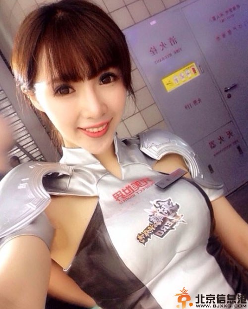 爆谁能百里挑一李昕不雅视频照片 揭其个人资料微博不雅照照片