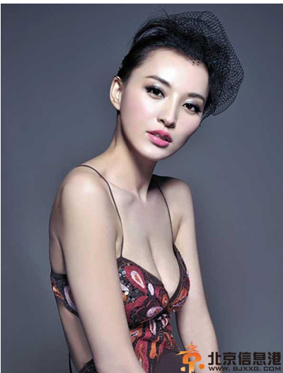 揭莫小棋三级不雅照 莫小棋叶璇闺蜜情深受关注