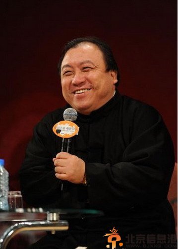 何韵诗公开向吴青峰借种生子 王晶个人资料曝光拍床戏引围观