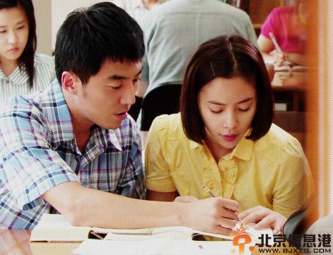 巨人朱相昱黄静茵床戏剧照公开 惹黄静茵男友不高兴