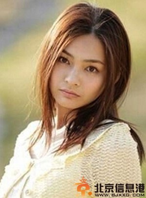 日本AV女优风间萌衣个人资料 14岁初体验不雅照被狂搜