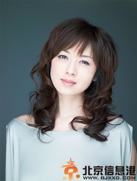 高冈早纪拍怪物还债直逼A片 片酬达1亿休息室苦练床戏
