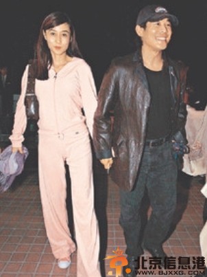 李连杰老婆是谁 其妻子利智早年艳照被曝光