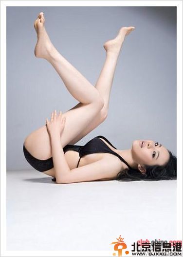 拍写真只要尺度不要风度的女星