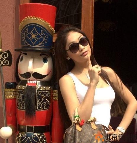 泰囧泰国人妖大尺度图片 妖后最美人妖rose生活照曝光