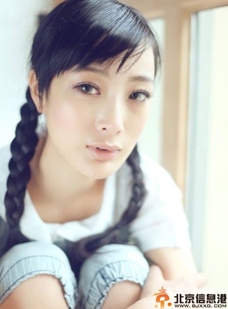 一路向西王李丹妮素颜照曝光 G奶巨胸夹<a href='http://www.bjxxg.cn/tech/shouji/' target='_blank'><u>手机</u></a>