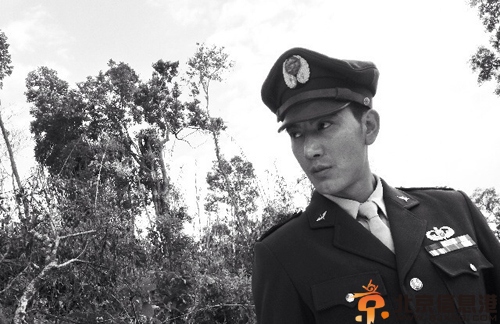 电视剧第一伞兵队剧情介绍演员表 蒲巴甲徐冬冬领衔出演