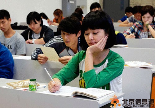 电视剧16/十六个夏天分集剧情介绍演员表（1-15）全集大结局