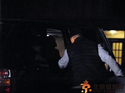 蒋雯丽老公顾长卫车震门后 网爆蒋雯丽在外面也有人
