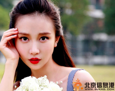 潘时七个人资料微博 其男友是谁整容遭扒