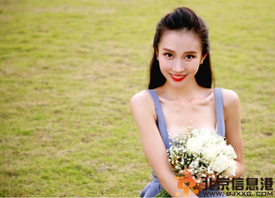 潘时七个人资料微博 其男友是谁整容遭扒