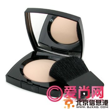 教你粉饼的选择和使用方法