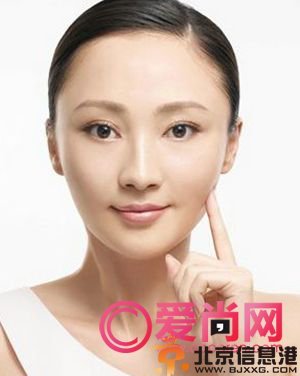 5招教你毛孔粗大怎样打底妆