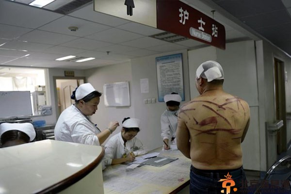 当浪漫约会变为传销陷阱 千里来相见却被暴打