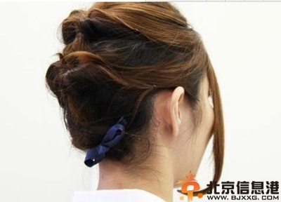 教你短直发简单编发教程 短发也能变女神