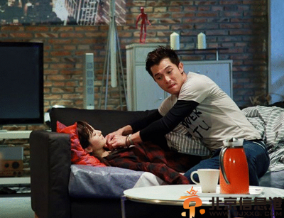 电视剧红酒俏佳人分集剧情介绍演员表（1-40）全集大结局