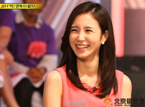 张艺媛整容前后被狂搜 韩国sbs女主播世界杯走红