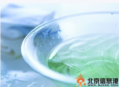 教你皮肤干燥起皮怎么办 秋天也能水水润润
