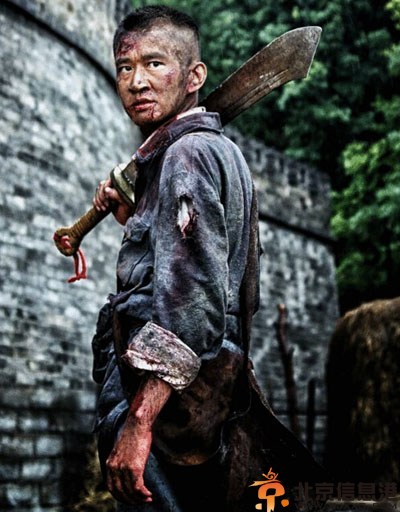 李嘉明个人资料微博照片 演电视剧新雪豹引关注
