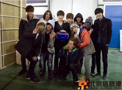 电视剧闭嘴花美男乐队剧情介绍演员表1-16结局