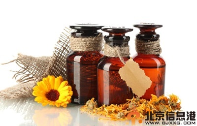教你全身美白的有效方法 变成真正的白富美
