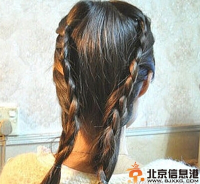 韩式辫子的编法图解 学习韩式辫子的扎法