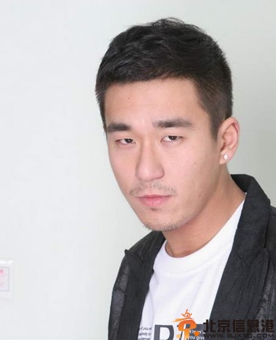 网曝张默被正式逮捕 传张国立溺子成性