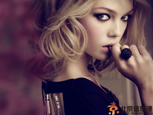 不留印的最好的去痘方法 抠痘危险三角区