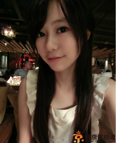 一小朵朵朵个人资料微博 卧蚕美女老公照片曝光