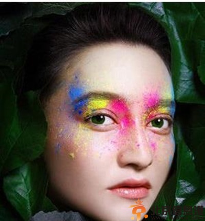 睫毛膏正确刷法是什么 让你瞬间拥有一双电眼