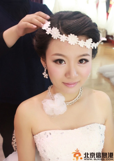 揭秘性感可爱短发新娘 短发新娘也能更美丽