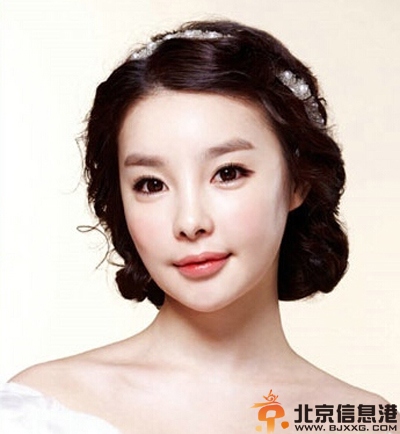 韩式新娘婚纱发型推荐 助你打造唯美新娘