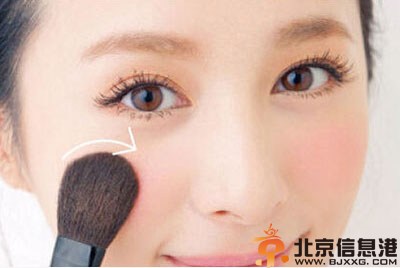韩式新娘妆的画法步骤图解 打造韩式清新妆容