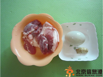 咸蛋蒸肉饼的做法 教你做出好吃的咸蛋蒸肉饼