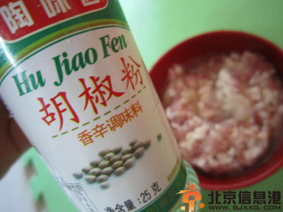 咸蛋蒸肉饼的做法 教你做出好吃的咸蛋蒸肉饼