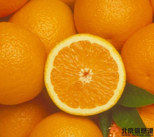 教你自己怎么做补水面膜 最好的秋季DIY面膜推荐
