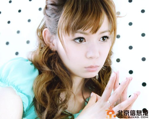 歌手中川翔子个人资料近照 参演NHK日剧饰桃花泛滥神秘女