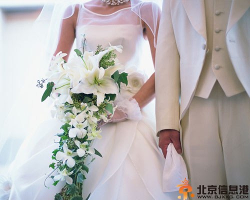 婚礼女方父母发言稿 给予新人勇敢幸福的力量
