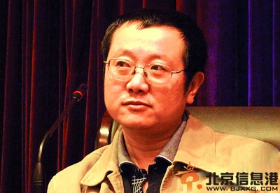 蒋方舟是谁个人资料 中秋诗会蒋方舟吟颂佳节