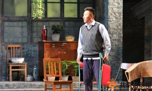 枣树话剧热演 话剧演员房子斌年龄个人资料引关注