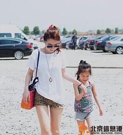 小个子女生秋季穿衣技巧 盘点你必知的穿衣禁忌