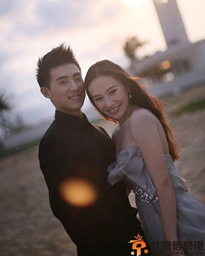 滕海滨张楠婚纱照曝光 滕海滨身高个人资料引关注