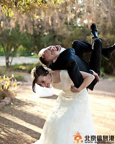 5个婚礼现场创意点子 让你的婚礼嗨到底