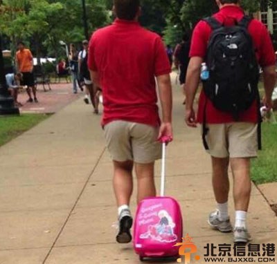 有亮点的邪恶图片 这是粉红色的回忆吗