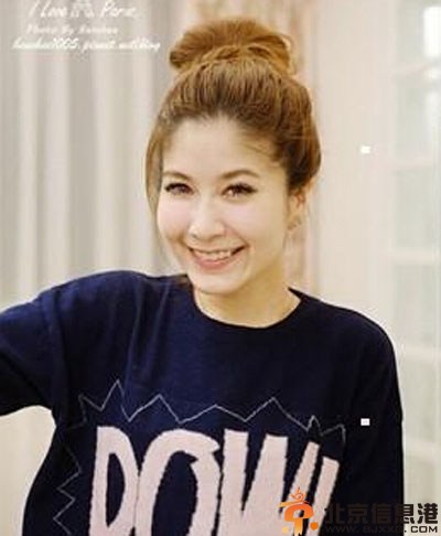 韩式丸子头扎法图片欣赏 俏皮甜美范儿十足