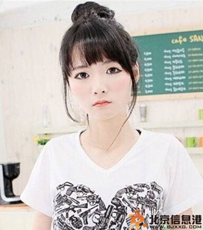 韩式丸子头扎法图片欣赏 俏皮甜美范儿十足