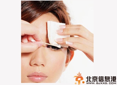 如何正确使用卸妆油 卸妆油怎么用